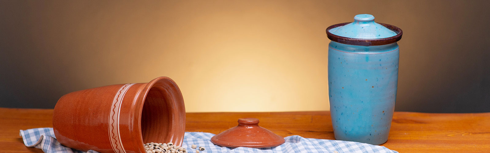 Sifnos handmade ceramics by Apostolidis